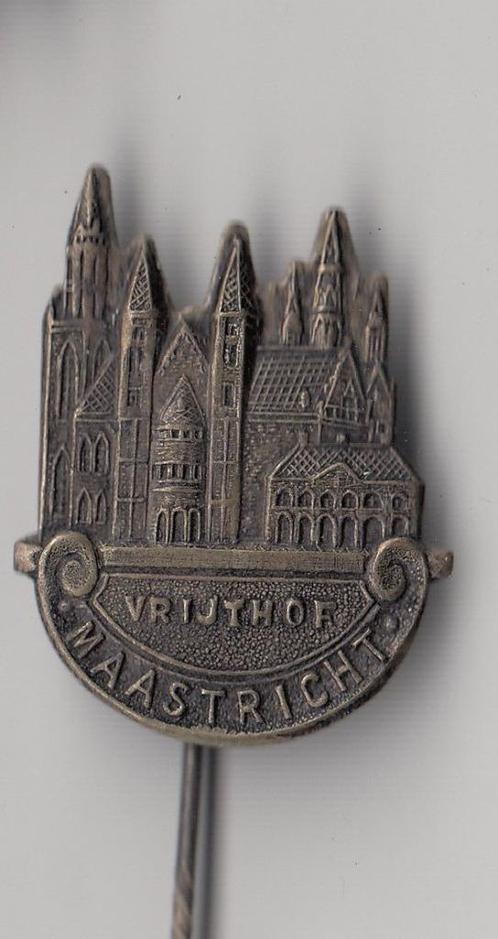 Maastricht Vrijthof speldje, Verzamelen, Speldjes, Pins en Buttons, Gebruikt, Speldje of Pin, Overige onderwerpen, Ophalen of Verzenden