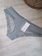 Grijze string van Passioniata / livera / 42, Passioniata, Ophalen of Verzenden, Grijs, String