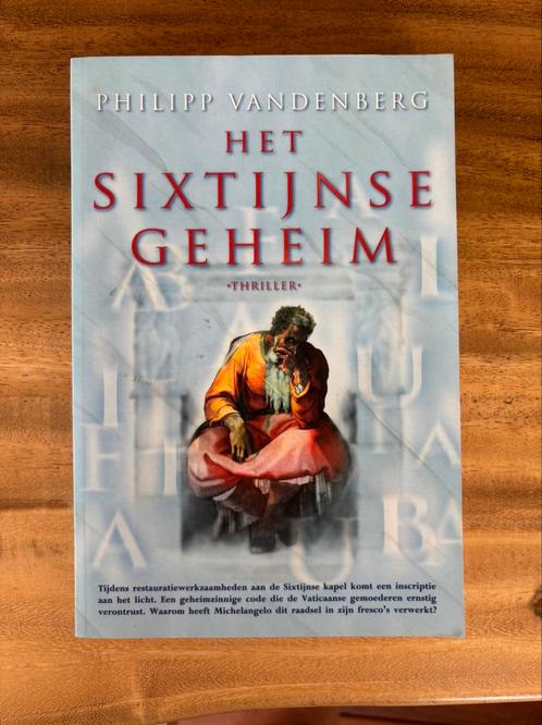 P. Vandenberg - Het Sixtijnse geheim, Boeken, Thrillers, Zo goed als nieuw, Nederland, Ophalen of Verzenden