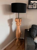 Mooie baluster vloerlamp met zwart/gouden kap, Huis en Inrichting, Lampen | Vloerlampen, Ophalen, Zo goed als nieuw, 150 tot 200 cm