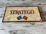 Stratego met vlaggen op doos [s84], Hobby en Vrije tijd, Gezelschapsspellen | Bordspellen, Ophalen of Verzenden, Zo goed als nieuw