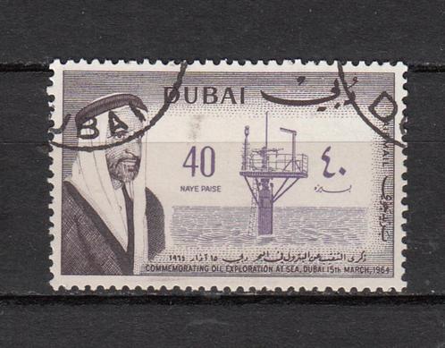 Dubai man en een platform, Postzegels en Munten, Postzegels | Azië, Gestempeld, Midden-Oosten, Verzenden
