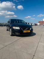 Volvo V50 1.6 D 2010 Zwart, Auto's, Voorwielaandrijving, Zwart, 4 cilinders, Leder en Stof