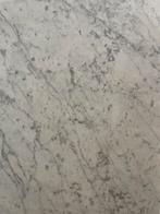 Vintage houten commode met wit marmeren blad met opstand, Huis en Inrichting, Ophalen, Gebruikt