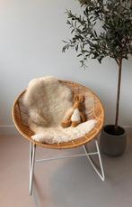 Rotan schommelstoel wit staal - 80x80x80cm, Huis en Inrichting, Fauteuils, Ophalen, Gebruikt, Riet of Rotan, 75 tot 100 cm