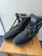 NIEUW hoge heren schoenen zwart/grijs gevoerd maat 44, Zwart, Nieuw, Ophalen of Verzenden, Veterschoenen