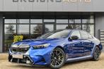 BMW 5-serie M5 Carbon Exterieur|Keramisch|BTW|Panoramadak|, Auto's, BMW, Automaat, Gebruikt, 2000 kg, 135 min