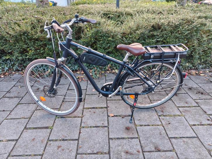 Zeer nette Btwin elops 900e e-bike met laag frame (45cm), Fietsen en Brommers, Fietsen | Heren | Sportfietsen en Toerfietsen, Zo goed als nieuw