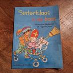 Sinterklaas is de baas - Vivian den Hollander, Ophalen of Verzenden, Zo goed als nieuw, Vivian den Hollander