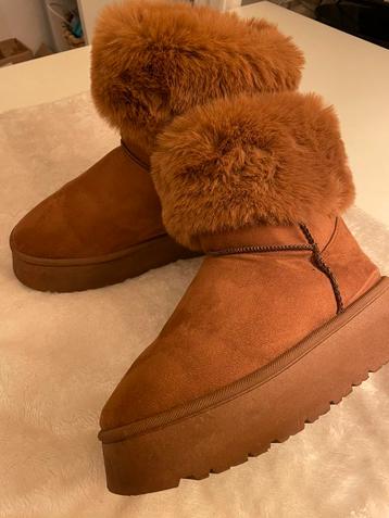 Heerlijk bruin bont laarsje maat 38 €25 incl verzendkosten beschikbaar voor biedingen