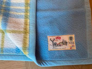 Vintage Aabe Dralon deken voor ledikant beschikbaar voor biedingen