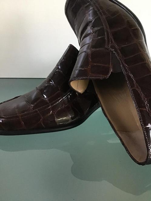 GRATIS VERZENDEN | NIEUWE Enrico Lugani bruine hakken 41, Kleding | Dames, Schoenen, Nieuw, Pumps, Bruin, Verzenden