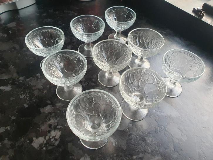 9 dessertglazen Luminarc, Huis en Inrichting, Keuken | Servies, Overige stijlen, Ophalen of Verzenden