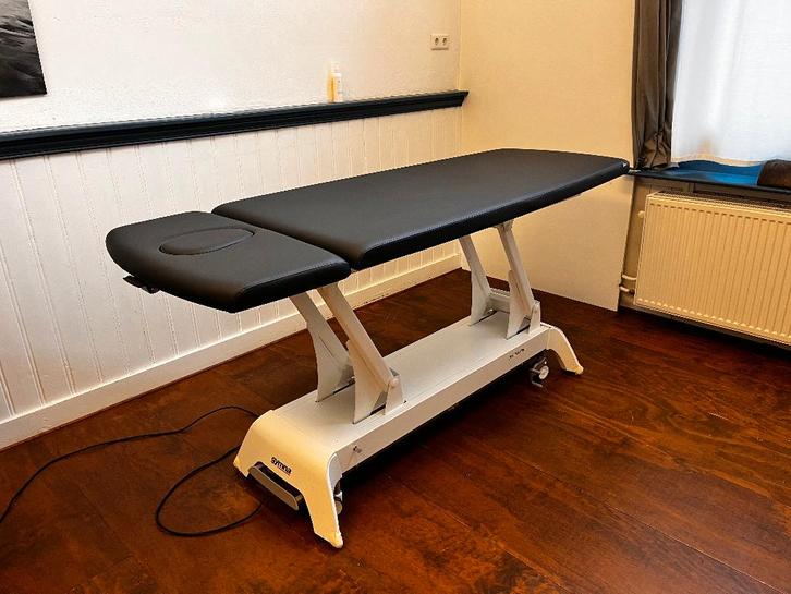 Massagetafel elektrisch Gymna, Diensten en Vakmensen, Welzijn | Masseurs en Massagesalons, Bedrijfsmassage, Ontspanningsmassage