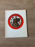 2 Ajax club bladen en Ajax 75-jaarboek, Ophalen of Verzenden, Gelezen, Balsport