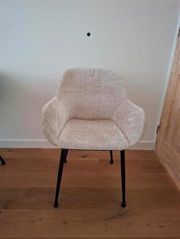 Eetkamerstoelen nog nieuw van het merk CAVE HOME!! beschikbaar voor biedingen