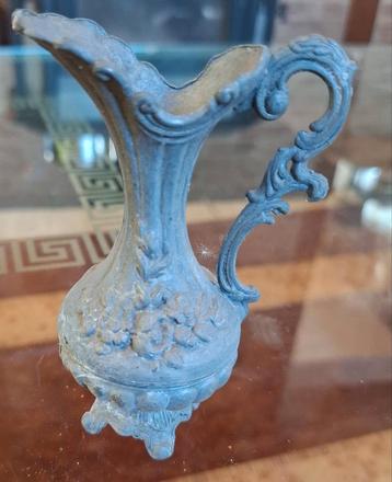 Antieke Tinnen Amfoorvaas beschikbaar voor biedingen