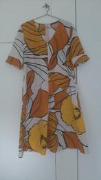 Luisa Cerano jurk maat 46 - bloemenprint, Geel, Maat 46/48 (XL) of groter, Ophalen of Verzenden, Zo goed als nieuw
