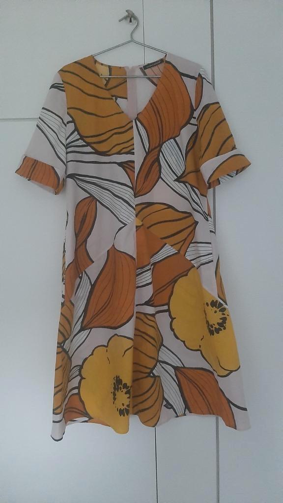 Luisa Cerano jurk maat 46 - bloemenprint, Kleding | Dames, Jurken, Zo goed als nieuw, Maat 46/48 (XL) of groter, Geel, Ophalen of Verzenden