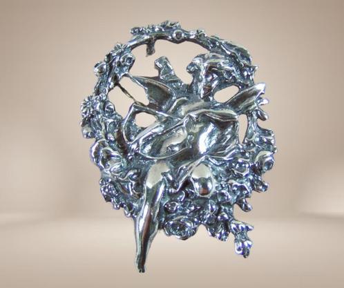 Prachtige ART NOUVEAU zilveren CUPIDO Amor hanger/broche!, Sieraden, Tassen en Uiterlijk, Broches, Zo goed als nieuw, Zilver, Zilver