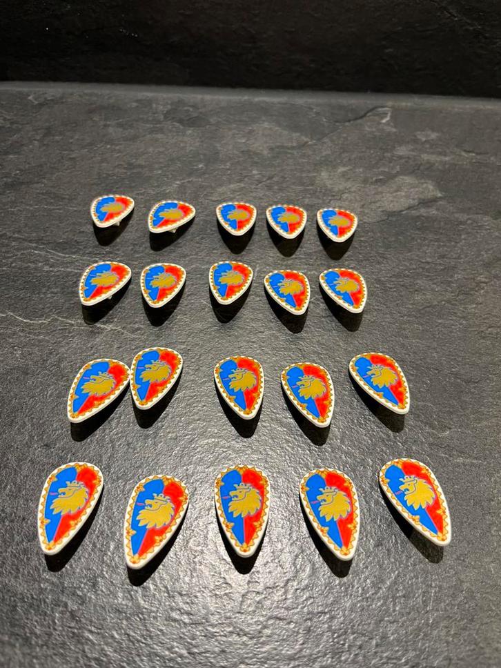 Lego Partij/Lot Ridder/Knight/Lion Schilden Minifiguren 20st, Kinderen en Baby's, Speelgoed | Duplo en Lego, Gebruikt, Lego, Losse stenen