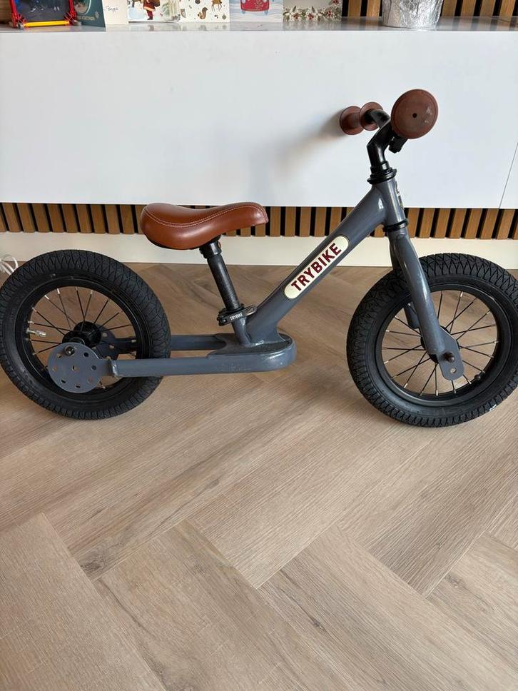 Trybike Loopfiets 2 in 1 Antraciet, Kinderen en Baby's, Speelgoed | Buiten | Voertuigen en Loopfietsen, Zo goed als nieuw, Loopfiets