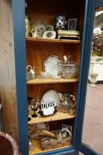 Blauwe vitrine kast/servieskast/verzameling kast, Huis en Inrichting, Kasten | Vitrinekasten, Ophalen, 50 tot 100 cm, Zo goed als nieuw