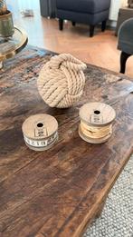 Rivièra Maison decoratie: klossen en touwbal, Ophalen of Verzenden, Zo goed als nieuw, Overig