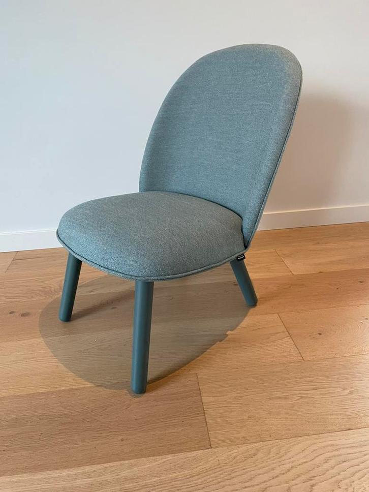 Normann Copenhagen Ace Fauteuil, stof gemêleerd lichtblauw, Huis en Inrichting, Stoelen, Zo goed als nieuw, Eén, Stof, Blauw, Ophalen