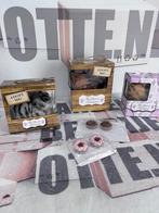3X The Queen's Treasures Adopt Me hond kat poppen - Queens, Verzamelen, Overige typen, Nieuw, Ophalen of Verzenden, A