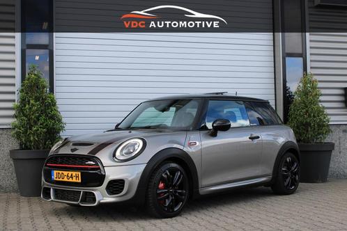 Mini Mini 2.0 John Cooper Works Chili Melting Silver | 231 P, Auto's, Mini, Bedrijf, Te koop, John Cooper Works, ABS, Achteruitrijcamera