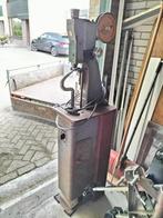 Spijkermachine schoenmakerij, Ophalen, Gebruikt