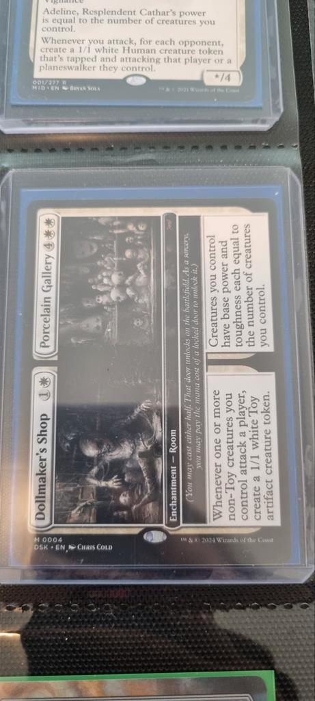 MTG Dollmaker's Shop / Porcelain Gallery (DSK) NM, Hobby en Vrije tijd, Verzamelkaartspellen | Magic the Gathering, Zo goed als nieuw