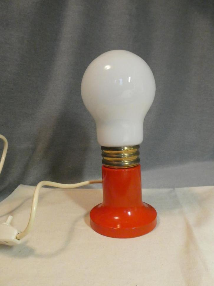 Hip Retro vintage jaren 60 tafellampje, Huis en Inrichting, Lampen | Tafellampen, Minder dan 50 cm, Glas, Metaal, Ophalen of Verzenden