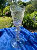 Gegraveerd wijnglas 18e eeuw hoog 23, 5 cm, Ophalen of Verzenden