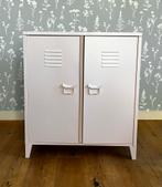 Roze Metalen Lockerkastje, Huis en Inrichting, Kasten | Lockerkasten, Ophalen, Zo goed als nieuw