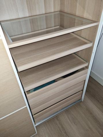 Complete Ikea Pax kledingkast met schuifdeuren (nieuw €840) - afbeelding 4