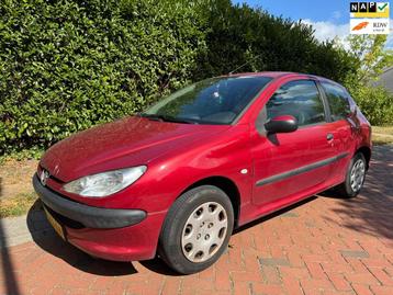 Peugeot 206 1.4 X-line APK 12-08-2026 beschikbaar voor biedingen