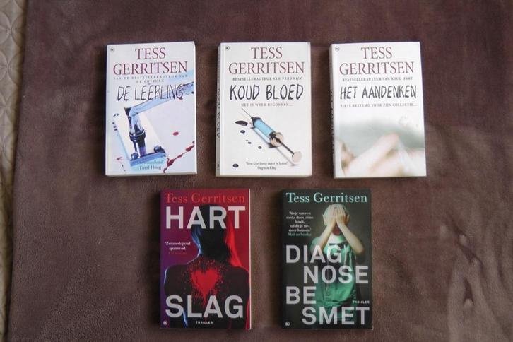 Spannende thriller boeken (10 - stuks) van Tess Gerritsen, Boeken, Thrillers, Zo goed als nieuw, Nederland, Ophalen of Verzenden