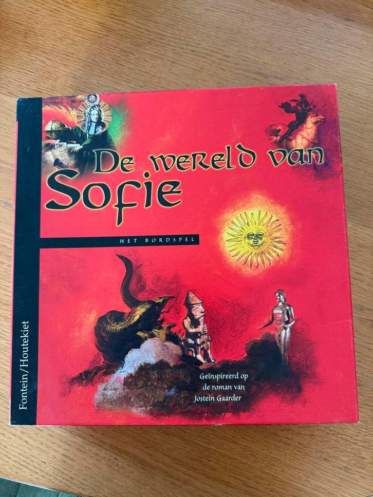 De Wereld van Sofie Bordspel, Hobby en Vrije tijd, Gezelschapsspellen | Bordspellen, Zo goed als nieuw, Drie of vier spelers, Reisspel