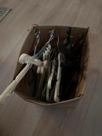 GRATIS. Kledinghangers voor Kinderkleding - circa 20 stuks, Kleding | Dames, Kledinghangers, Ophalen, Gebruikt, Kunststof, Kinderen