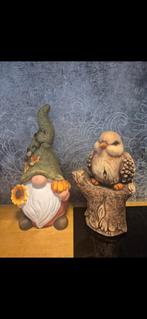 2 stenen herfst beelden Gnoom & Vogel op boomstam, Ophalen of Verzenden, Zo goed als nieuw, Dier
