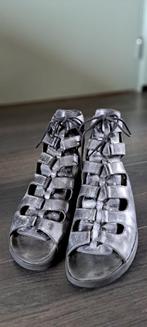 JJ footwear  Stoere gladiator sandalen, grijs/zwart, maat 42, Gedragen, Sandalen of Muiltjes, Ophalen of Verzenden, JJ Footwear