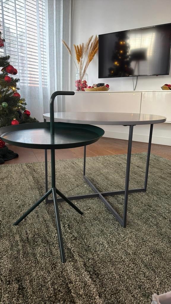 Hay bijzettafel grijs, Huis en Inrichting, 45 tot 60 cm, Metaal of Aluminium, Rond, Zo goed als nieuw