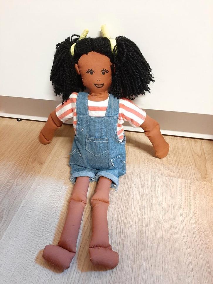 IKEA pop knuffel 47 cm, Verzamelen, Poppen, Pop, Ophalen of Verzenden