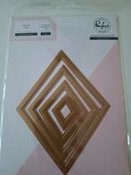 Pinkfresh Studio Nested Diamonds hot foil, nieuw, Ophalen of Verzenden, Nieuw, Frame of Mal, Overige merken