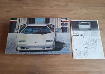 Te koop Fujimi bouwdoos Lamborghini Countach