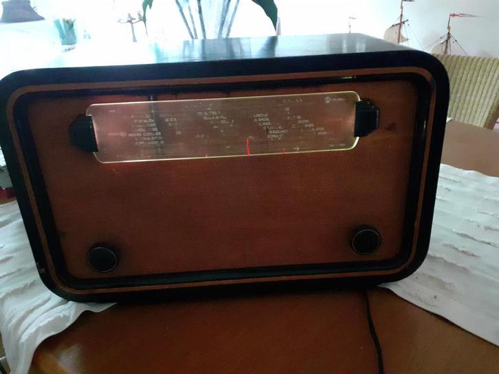 Antieke Erres Radio - Prachtig Vintage Stuk, Antiek en Kunst, Antiek | Tv's en Audio, Ophalen of Verzenden