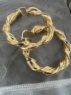 Grote wokkel oorbellen verguld, Sieraden, Tassen en Uiterlijk, Oorbellen, Overige materialen, Hangers, Nieuw, Ophalen of Verzenden