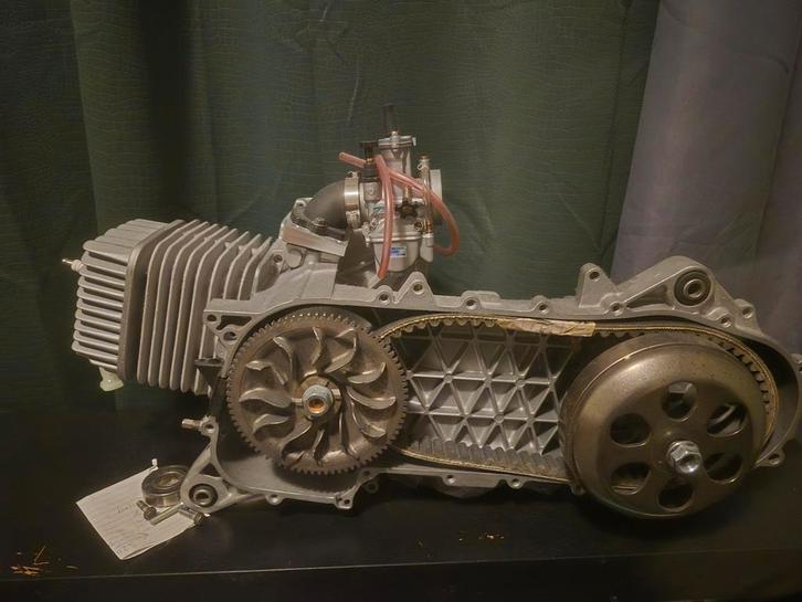 Piaggio skipper 172cc blok /nieuw/, Fietsen en Brommers, Brommeronderdelen | Scooters, Zo goed als nieuw, Piaggio, Blok, Ophalen of Verzenden